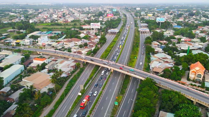 Hệ thống hạ tầng liên kết ngày càng hoàn thiện, tạo động lực phát triển mới cho toàn vùng kinh tế phía Nam. Ảnh: Phước Tuấn
